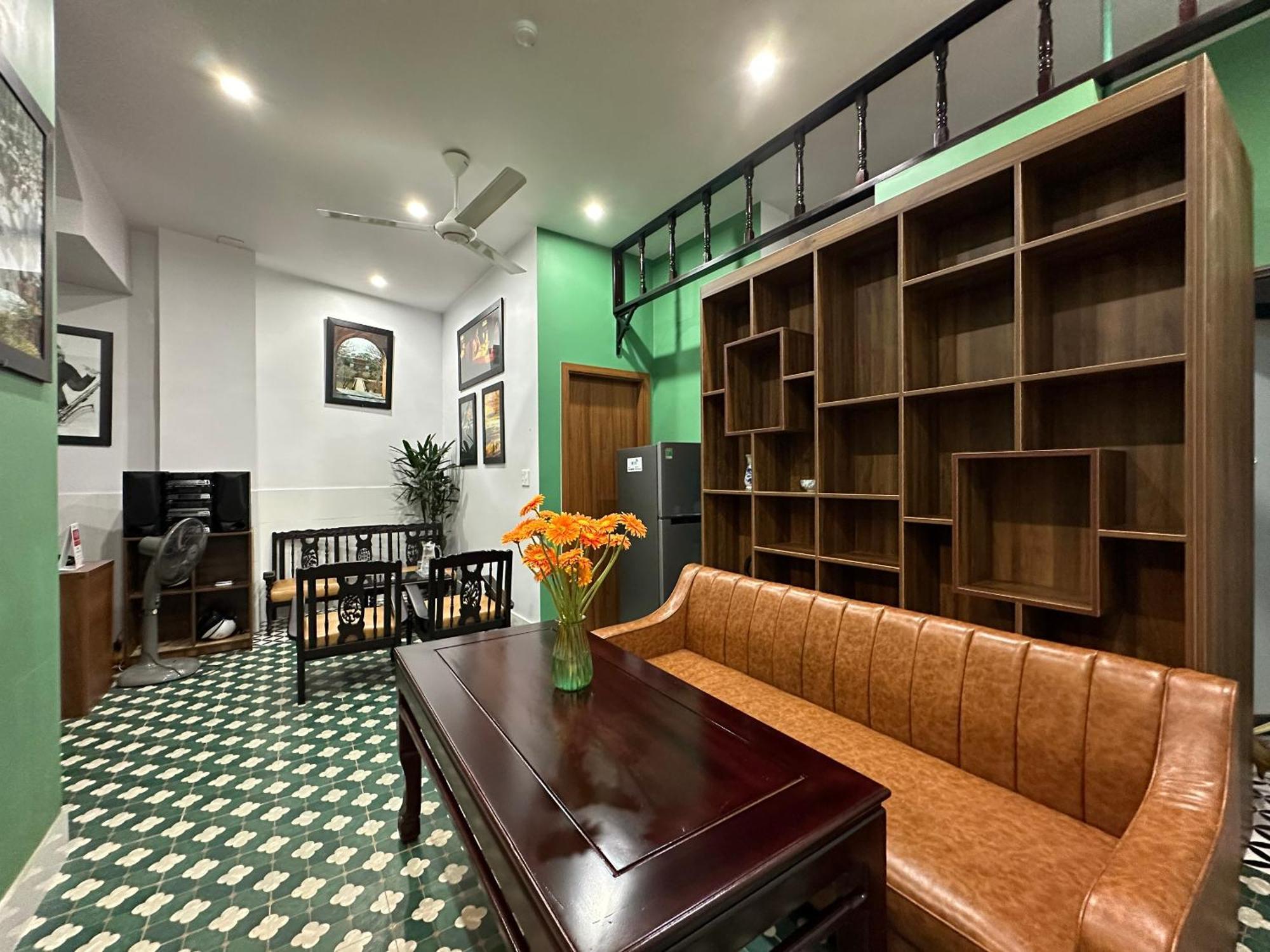Nineties Homestay 후에 외부 사진